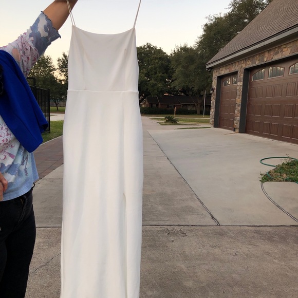 Floor length long white dress - Picture 1 of 5